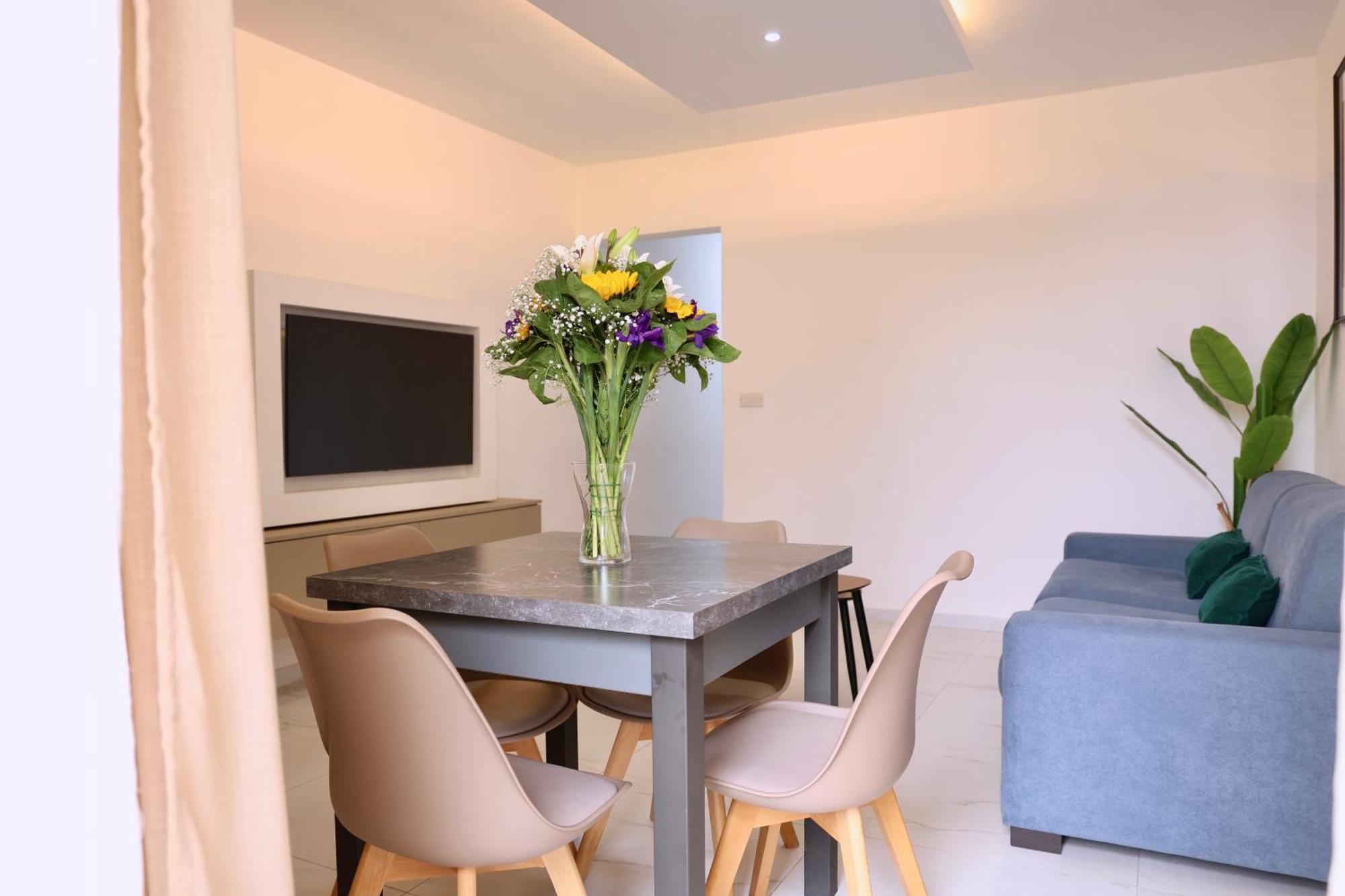 Spinola Apartment Saint Julian's エクステリア 写真